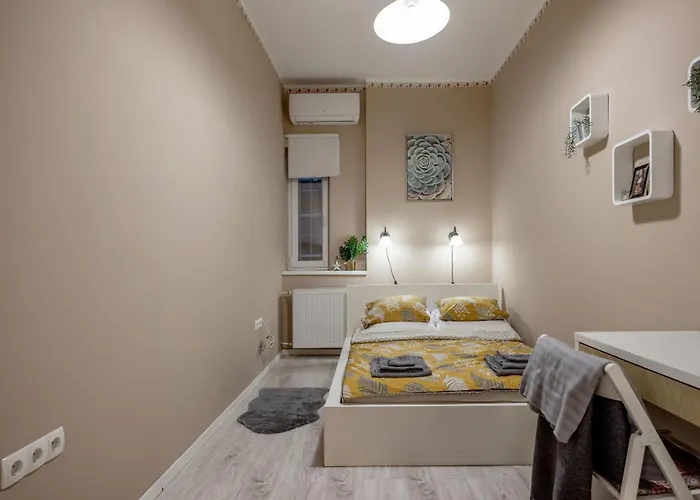 Roomback - 2br With Ac Near Deak Ter *