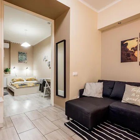 Roomback - 2br With Ac Near Deak Ter *